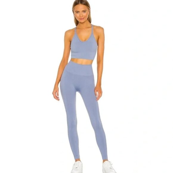 SET Active Pants - Set Active x Revolve Capri Blue Sculpflex Seamless High Rise Leggings